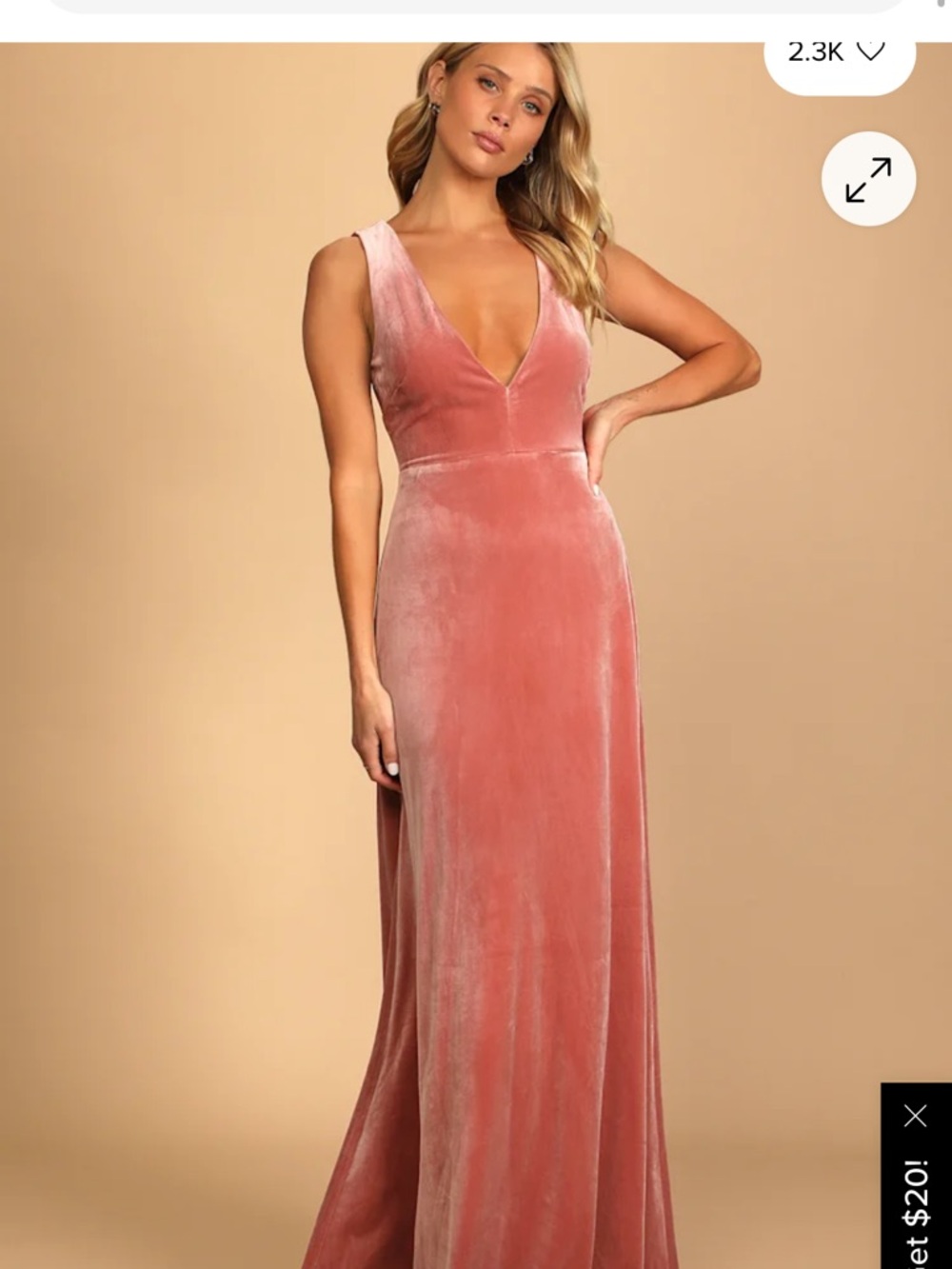 Lulu's Soft Velvet deep V maxi formal dress in Blush Pink